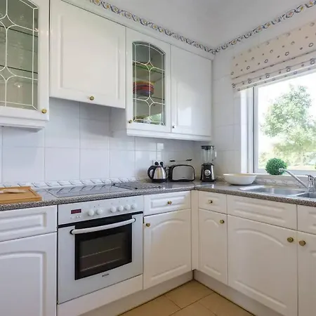 Algarve Luxury In Boavista Golf Apartment Lagos